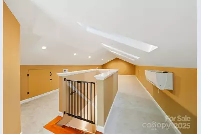 609 2nd Street NE, Hickory, NC 28601 - Photo 36