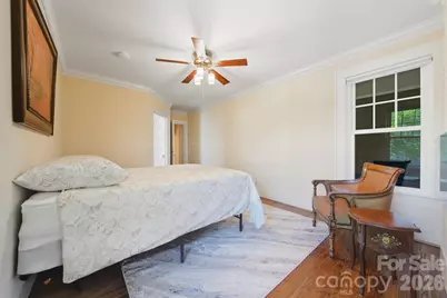 609 2nd Street NE, Hickory, NC 28601 - Photo 32