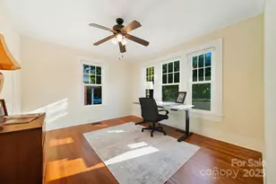 609 2nd St NE, Hickory, NC 28601 - Photo 12