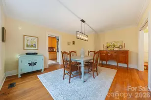 609 2nd St NE, Hickory, NC 28601 - Photo 4