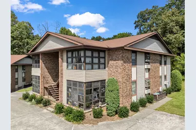 45 Indian River Road, Hendersonville, NC 28791 - Photo 4