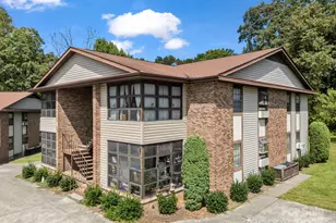 45 Indian River Rd, Hendersonville, NC 28791 - Photo 4