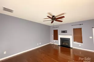 13769 Singleleaf Lane, Charlotte, NC 28278 - Photo 4