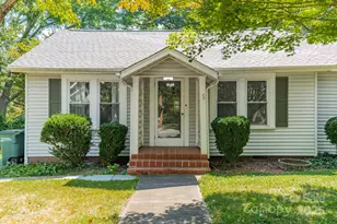 316 E Church St, Troutman, NC 28166 - Photo 2