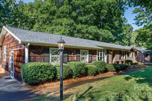 637 University Dr, Rock Hill, SC 29730 - Photo 2