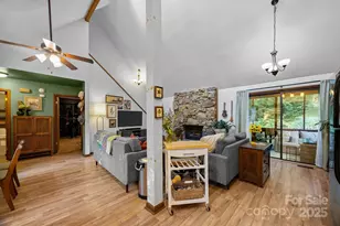 70 N Garden Ct, Fletcher, NC 28732 - Photo 18