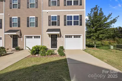6233 Cutwater Circle, Charlotte, NC 28269 - Photo 4