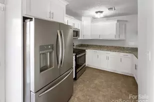 5117 Park Pl Dr, Dallas, NC 28034 - Photo 6