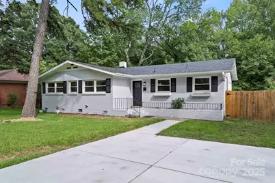 5442 Kinsale Lane, Charlotte, NC 28215 - Photo 2