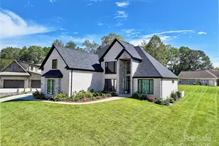 4066 Bob Jones Dr NE, Conover, NC 28613 - Photo 2