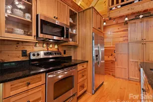 648 Suntrace Cir, Cullowhee, NC 28723 - Photo 24