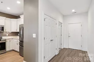 475 S Church St, Hendersonville, NC 28792 - Photo 6