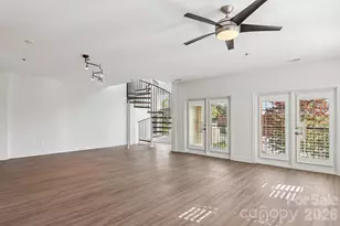 475 S Church St, Hendersonville, NC 28792 - Photo 14