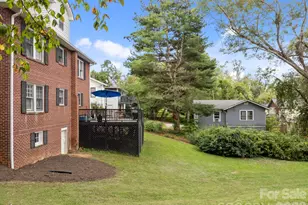 495 Fairview Rd, Asheville, NC 28803 - Photo 10