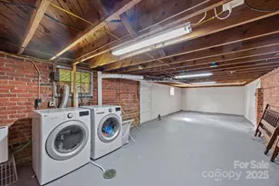 495 Fairview Rd, Asheville, NC 28803 - Photo 40