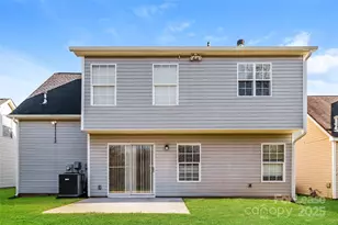 2032 Pimpernel Rd, Charlotte, NC 28213 - Photo 14