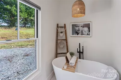 100 Kinloch Lane, Clyde, NC 28721 - Photo 16