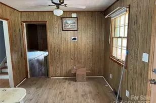 1922 Elmwood Dr, Gastonia, NC 28054 - Photo 6