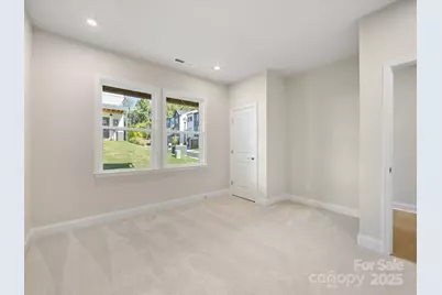 808 Flintside Lane, Charlotte, NC 28217 - Photo 6