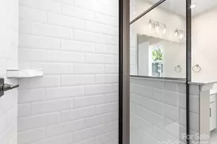 808 Flintside Ln, Charlotte, NC 28217 - Photo 20