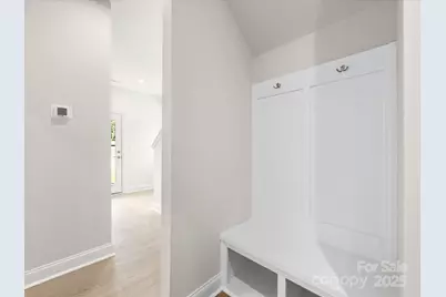 808 Flintside Lane, Charlotte, NC 28217 - Photo 4