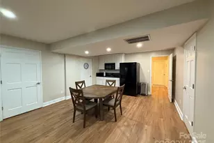 1419 Stoneyridge Dr, Charlotte, NC 28214 - Photo 38