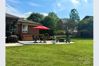 1419 Stoneyridge Drive, Charlotte, NC 28214 - Photo 10