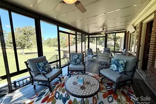 1419 Stoneyridge Dr, Charlotte, NC 28214 - Photo 42