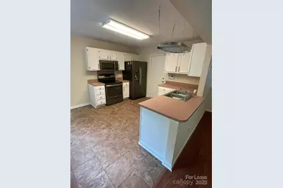 685 Continental Drive, Concord, NC 28025 - Photo 10