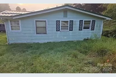 1905 Little Creek Road, Burnsville, NC 28714 - Photo 2