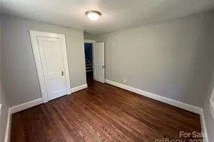 4216 N Center St, Hickory, NC 28601 - Photo 20