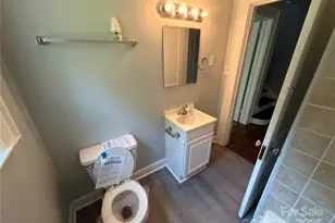 4216 N Center St, Hickory, NC 28601 - Photo 18