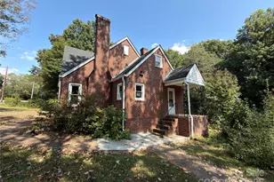 4216 N Center St, Hickory, NC 28601 - Photo 6