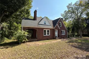 4216 N Center St, Hickory, NC 28601 - Photo 2