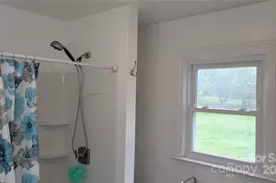 18 Misty Meadows Rd, Burnsville, NC 28714 - Photo 14