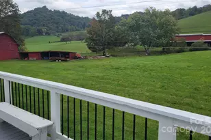 18 Misty Meadows Rd, Burnsville, NC 28714 - Photo 4