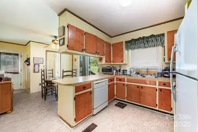 801 Windwood Drive, Gastonia, NC 28056 - Photo 10