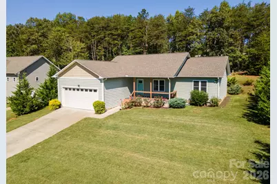 2301 Saratoga Run, Morganton, NC 28655 - Photo 2