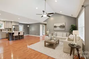 2301 Saratoga Run, Morganton, NC 28655 - Photo 4