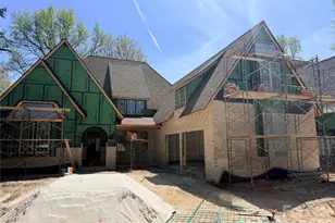 110 Hunter Ln, Charlotte, NC 28211 - Photo 2