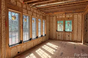 110 Hunter Ln, Charlotte, NC 28211 - Photo 22