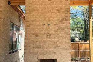 110 Hunter Ln, Charlotte, NC 28211 - Photo 24