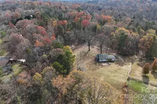 204 Bonaire Ln, Rutherfordton, NC 28139 - Photo 2