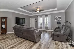 192 Apple Valley Ln, Statesville, NC 28677 - Photo 8