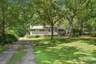 4825 Edgeland Rd, Edgemoor, SC 29712 - Photo 1