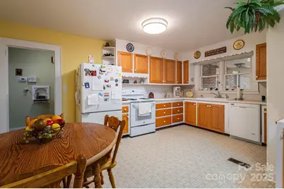 1544 Kings Road, Shelby, NC 28150 - Photo 8