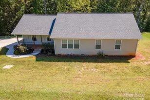 4390 Belmont Dr, Morganton, NC 28655 - Photo 34