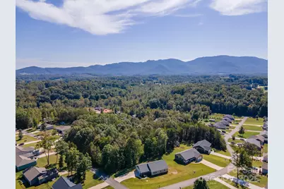 4390 Belmont Drive, Morganton, NC 28655 - Photo 36