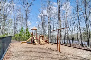 1020 Alicante Ave, Charlotte, NC 28214 - Photo 44