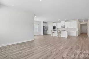 1020 Alicante Ave, Charlotte, NC 28214 - Photo 12